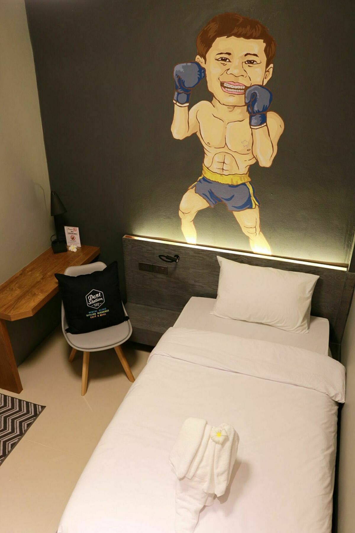Dent Station Resident Hotel Phuket Exterior photo